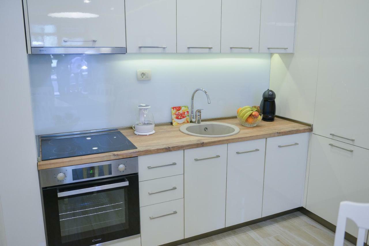 Brand New Apartments Sveti Stefan Bagian luar foto