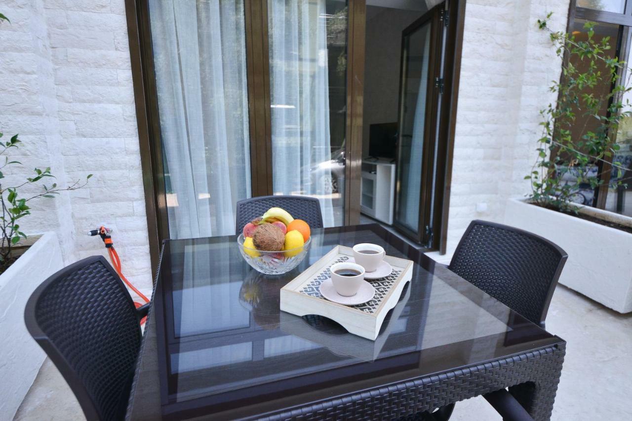 Brand New Apartments Sveti Stefan Bagian luar foto